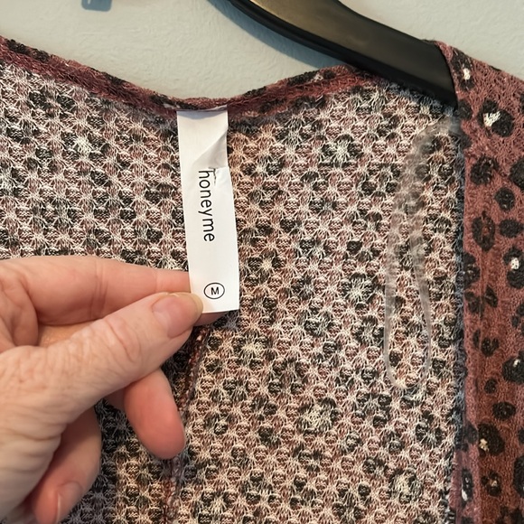 Animal Print Dolman Short Sleeve Cardigan Medium - Picture 6 of 7